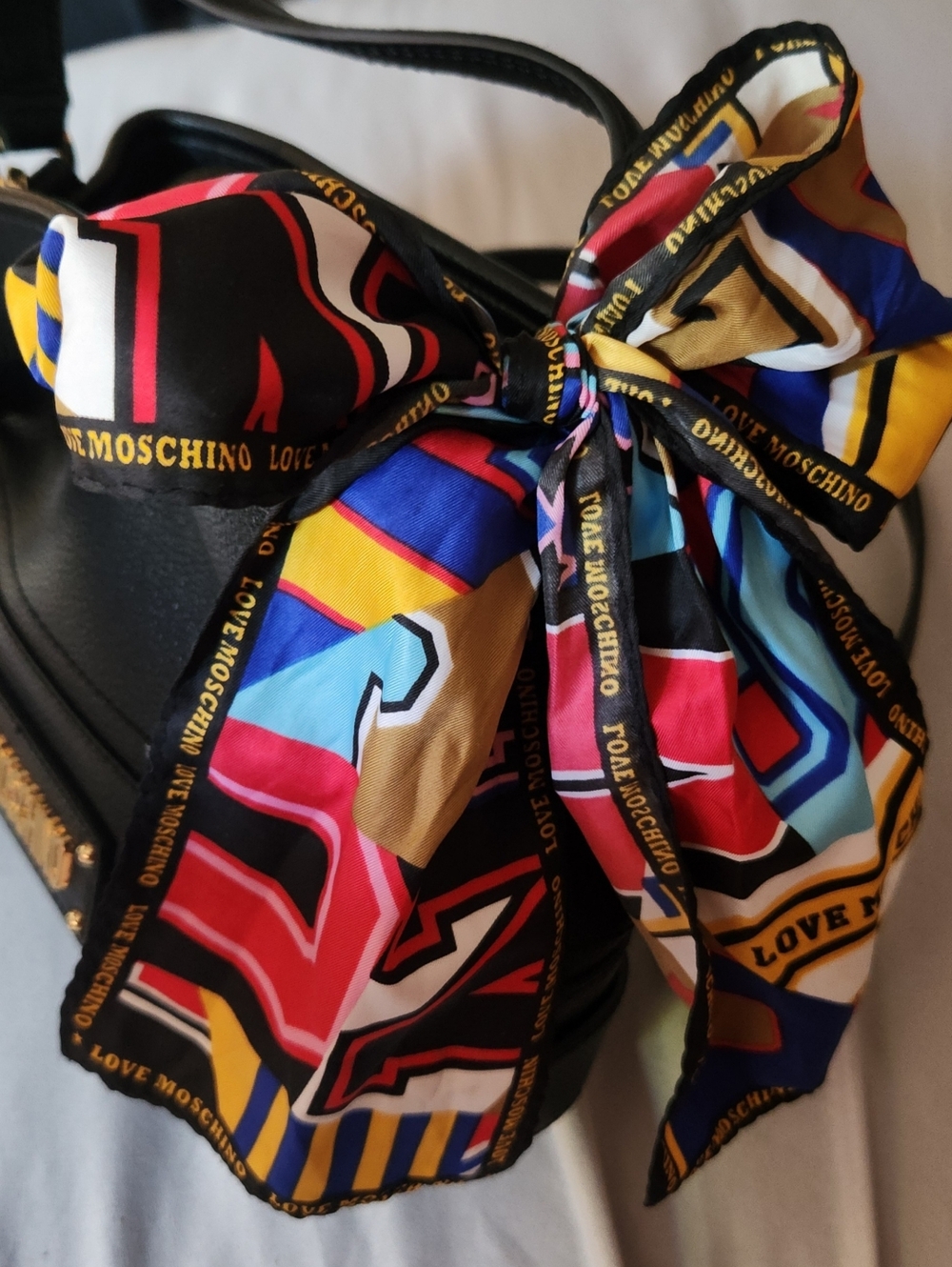 Love Moschino Black Leather Crossbody with Multicolor Scarf - Picture 7 of 9
